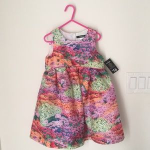 Little girls dress